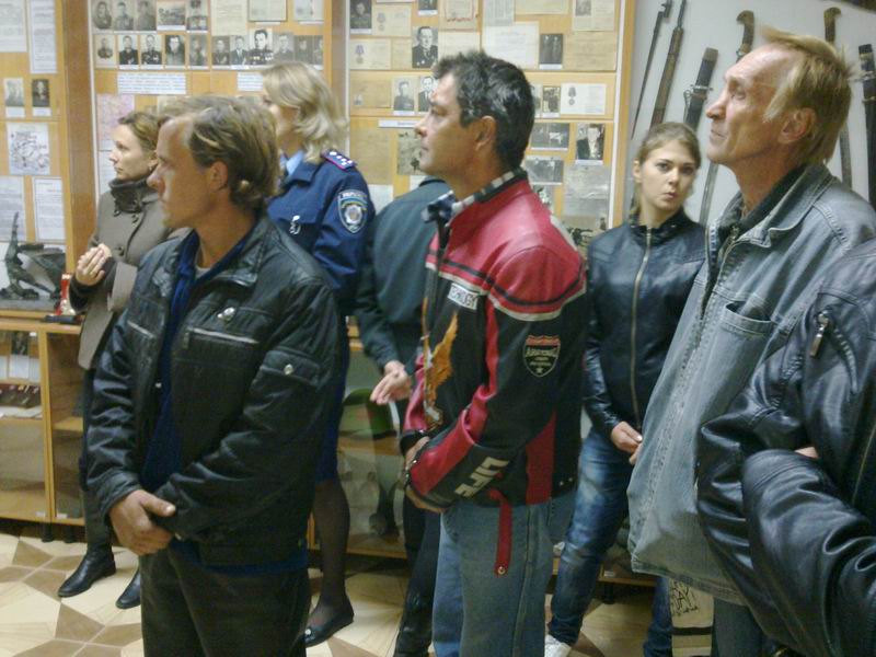 На Луганщине воров и грабителей приобщают к прекрасному 